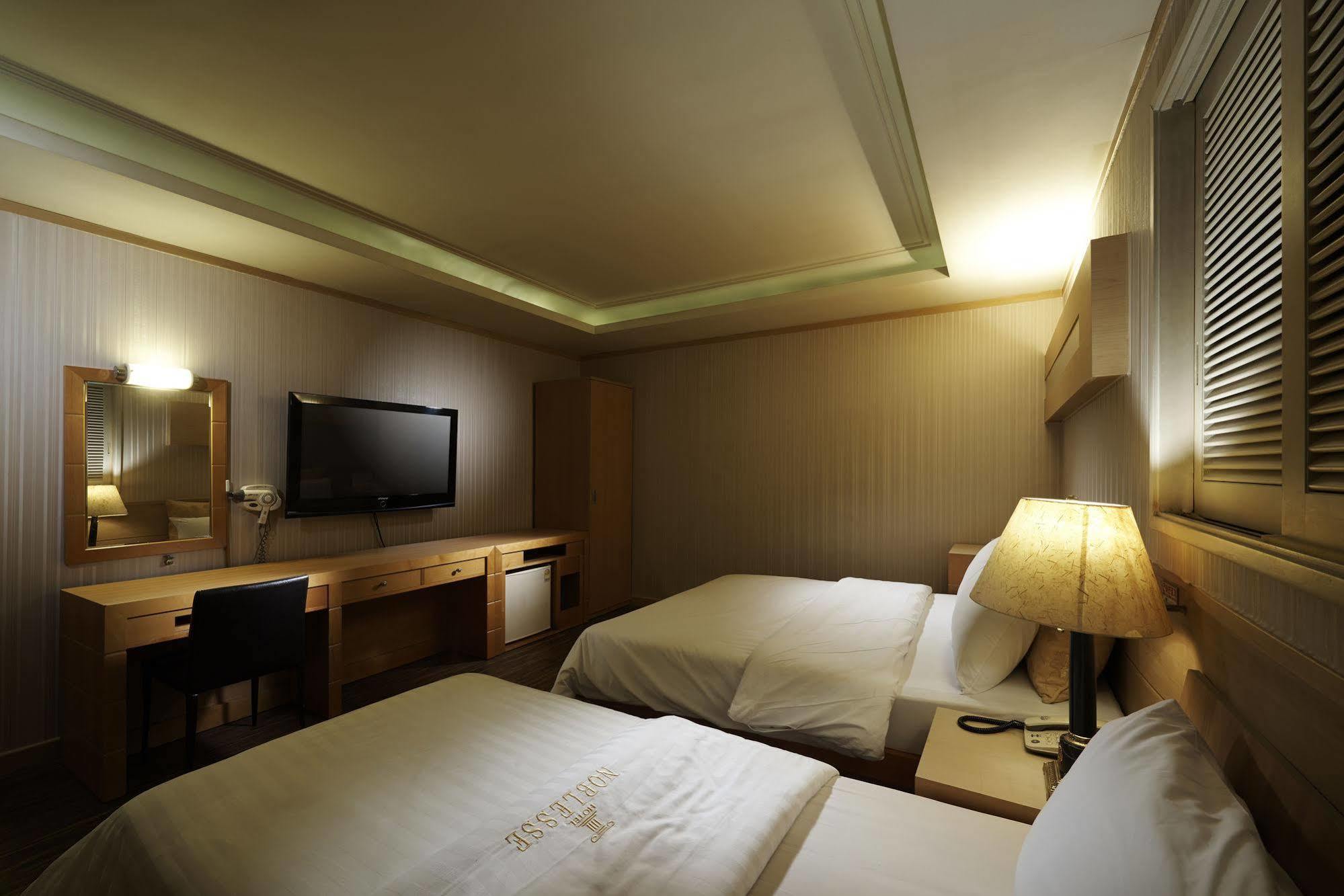 Hotel Noblesse, Yeoksam Soul Exteriér fotografie