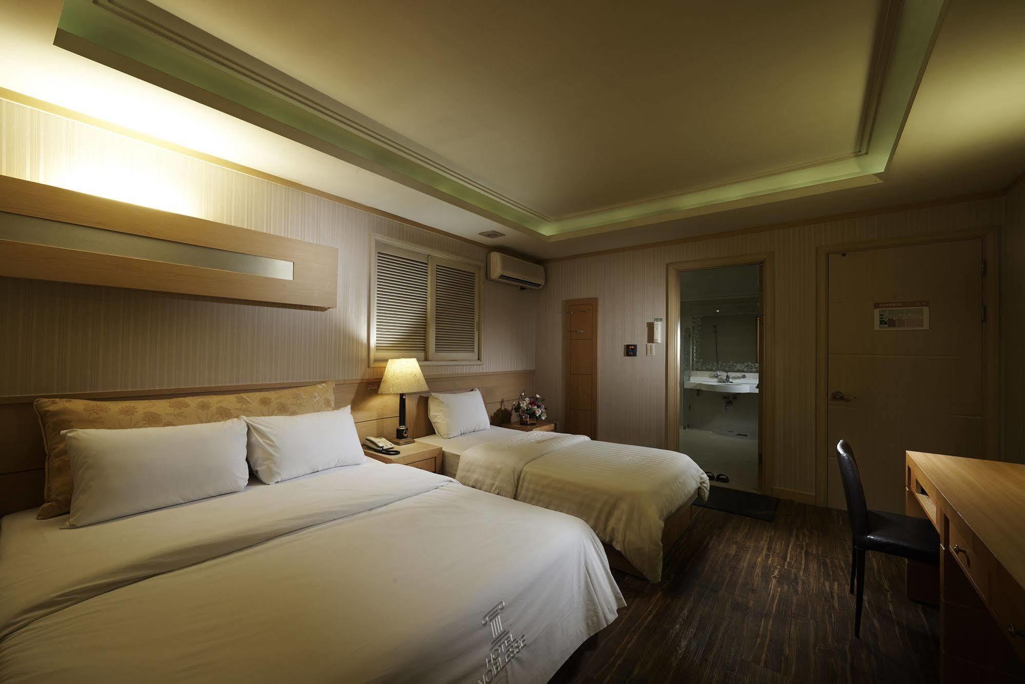 Hotel Noblesse, Yeoksam Soul Exteriér fotografie