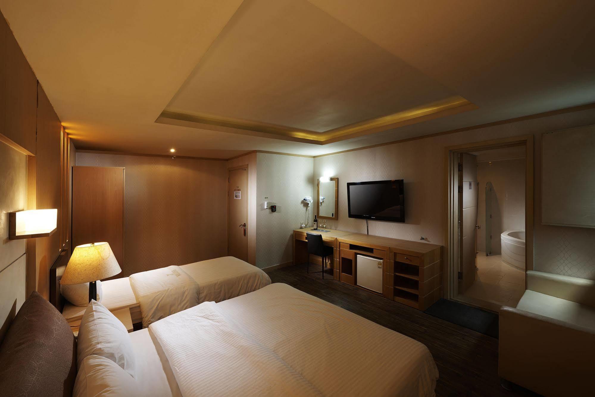 Hotel Noblesse, Yeoksam Soul Exteriér fotografie