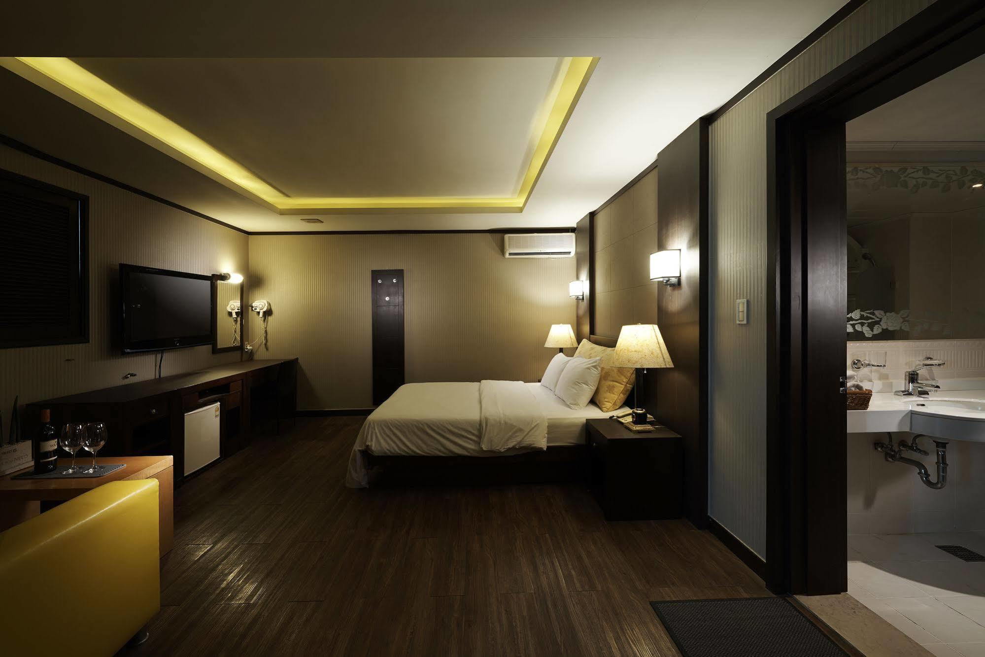 Hotel Noblesse, Yeoksam Soul Exteriér fotografie